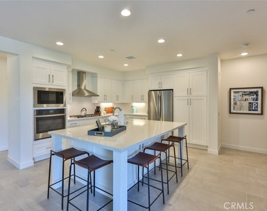 2869 Doheny Way - Photo Thumbnail 1