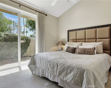 75571 Painted Desert Drive - Photo Thumbnail 30