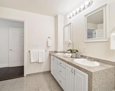 518 Almer - Photo Thumbnail 19