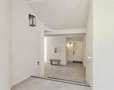 518 Almer - Photo Thumbnail 2