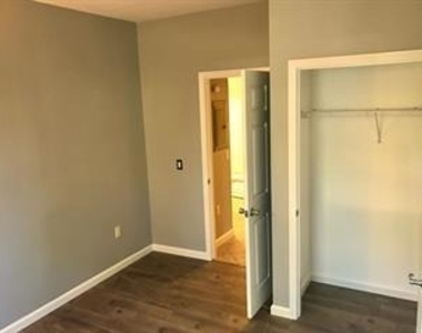 401 Norfolk Street - Photo Thumbnail 12