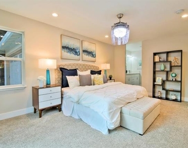 355 Morse Avenue - Photo Thumbnail 7