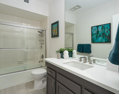 447 Desert Lakes Drive - Photo Thumbnail 29