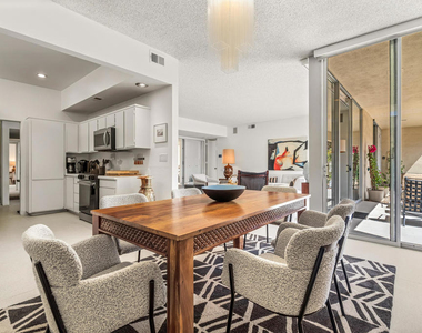 157 Desert Lakes Drive - Photo Thumbnail 14