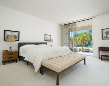 157 Desert Lakes Drive - Photo Thumbnail 18