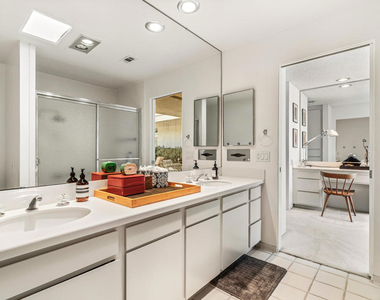157 Desert Lakes Drive - Photo Thumbnail 30