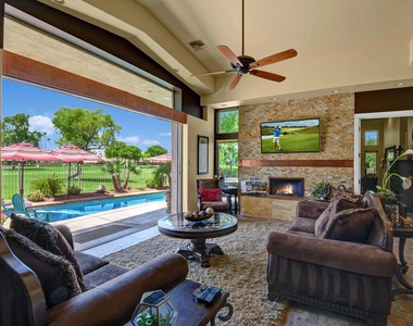 43721 Chapelton Drive - Photo Thumbnail 12