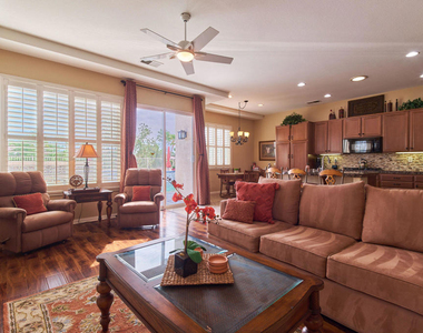 43424 Bordeaux Drive - Photo Thumbnail 9