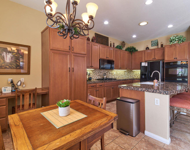 43424 Bordeaux Drive - Photo Thumbnail 13