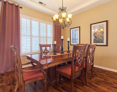 43424 Bordeaux Drive - Photo Thumbnail 5