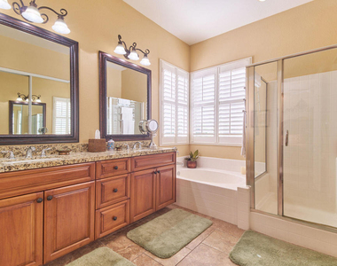 43424 Bordeaux Drive - Photo Thumbnail 32
