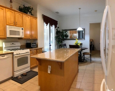 49535 Redford Way - Photo Thumbnail 9