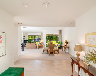 11 Wake Forest Court - Photo Thumbnail 10