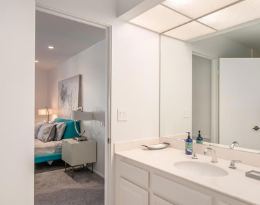 17 Dartmouth Drive - Photo Thumbnail 20