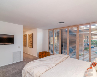 17 Dartmouth Drive - Photo Thumbnail 5