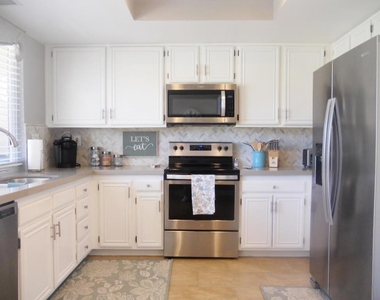 128 Castellana - Photo Thumbnail 10