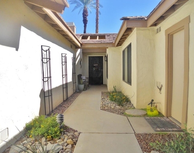 128 Castellana - Photo Thumbnail 3