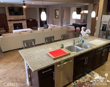 48219 Newport Bridge Pl Place - Photo Thumbnail 9