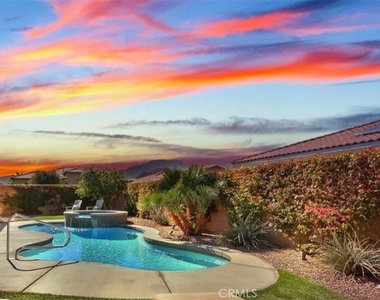 48219 Newport Bridge Pl Place - Photo Thumbnail 1