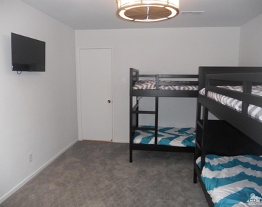 101 Juan Circle - Photo Thumbnail 9