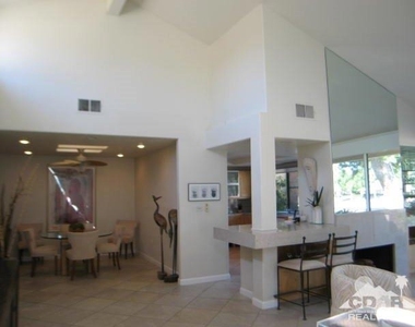 293 Serena Drive - Photo Thumbnail 5