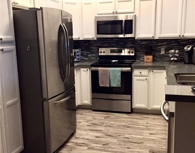 41120 Woodhaven Drive - Photo Thumbnail 1
