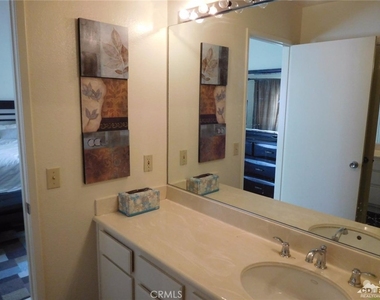 76668 Chrysanthemum Way - Photo Thumbnail 12