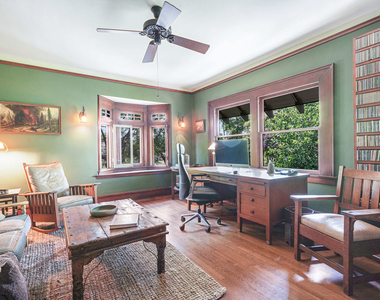 4311 Victoria Park Drive - Photo Thumbnail 20