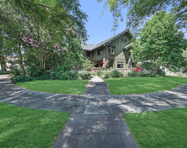 4311 Victoria Park Drive - Photo Thumbnail 33