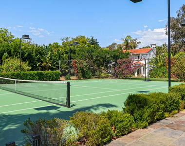 28899 Cliffside Drive - Photo Thumbnail 41