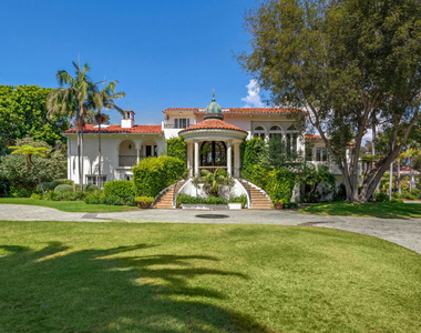28899 Cliffside Drive - Photo Thumbnail 2