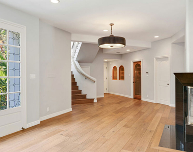 28899 Cliffside Drive - Photo Thumbnail 35