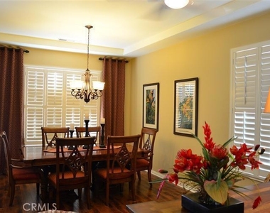 43424 Bordeaux Drive - Photo Thumbnail 4