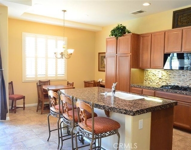 43424 Bordeaux Drive - Photo Thumbnail 9