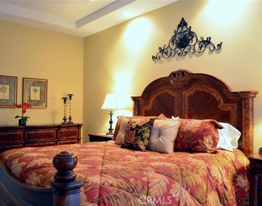 43424 Bordeaux Drive - Photo Thumbnail 11