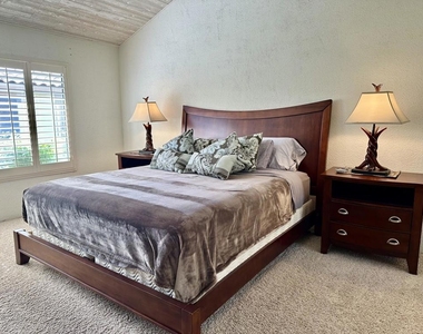 432 S Sierra Madre - Photo Thumbnail 9