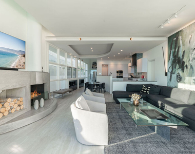 23754 Malibu Road - Photo Thumbnail 6