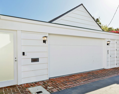 23626 Malibu Colony Road - Photo Thumbnail 23