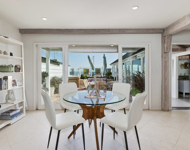 23626 Malibu Colony Road - Photo Thumbnail 9