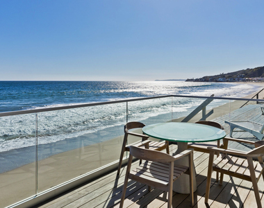 23626 Malibu Colony Road - Photo Thumbnail 2