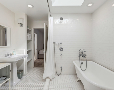 23626 Malibu Colony Road - Photo Thumbnail 20