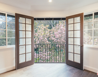 1509 Stone Canyon Road - Photo Thumbnail 13