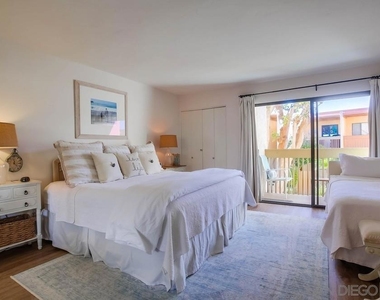 429 S Sierra Ave - Photo Thumbnail 19