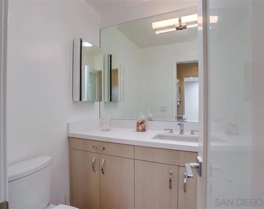 429 S Sierra Ave - Photo Thumbnail 9