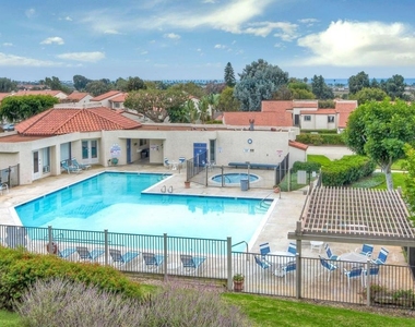 6677 Paseo Del Norte - Photo Thumbnail 16