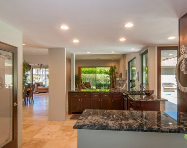 12 Whittier Court - Photo Thumbnail 19