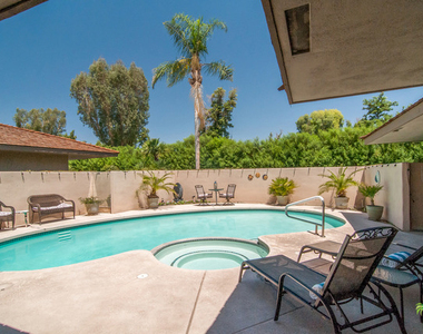 12 Whittier Court - Photo Thumbnail 28