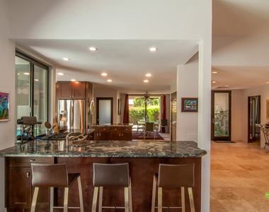 12 Whittier Court - Photo Thumbnail 4
