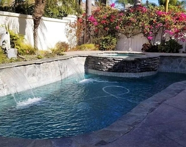 459 Lexington Cr. - Photo Thumbnail 20