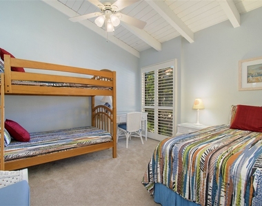 453 S Sierra Ave - Photo Thumbnail 16